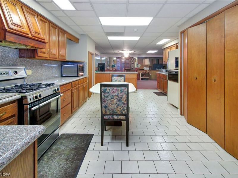 15689 Prospect Road, Strongsville, OH 44149 Photo 16