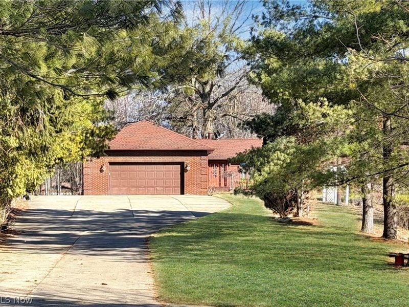 15689 Prospect Road, Strongsville, OH 44149 Photo 2