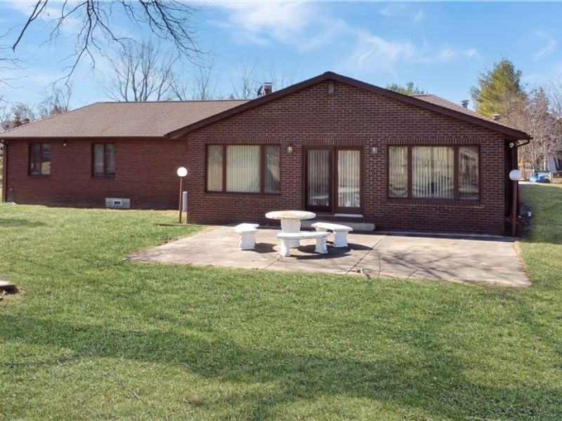 15689 Prospect Road, Strongsville, OH 44149 Photo 3