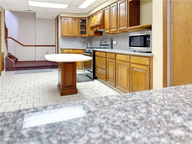 15689 Prospect Road, Strongsville, OH 44149 Photo 33