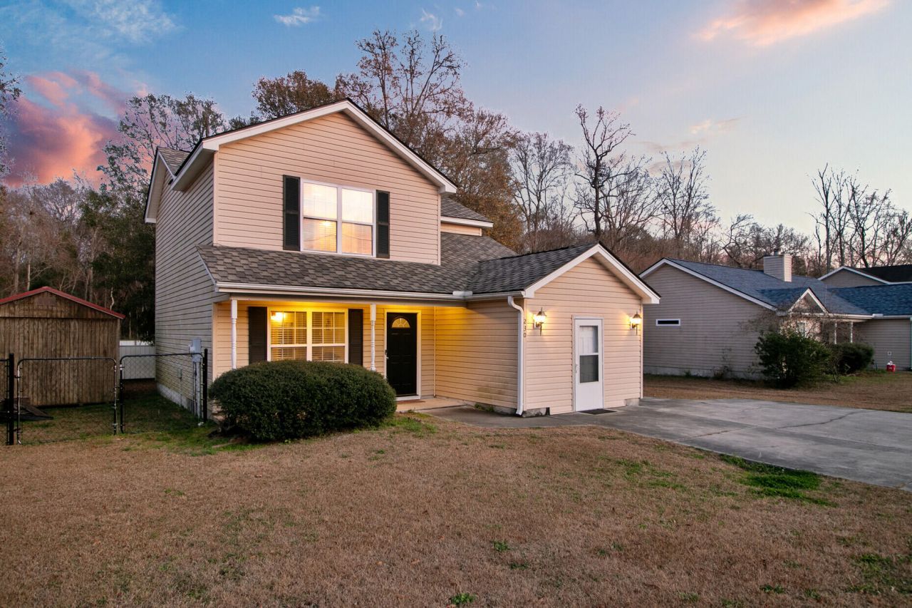 230 Lindy Creek Road Photo 1