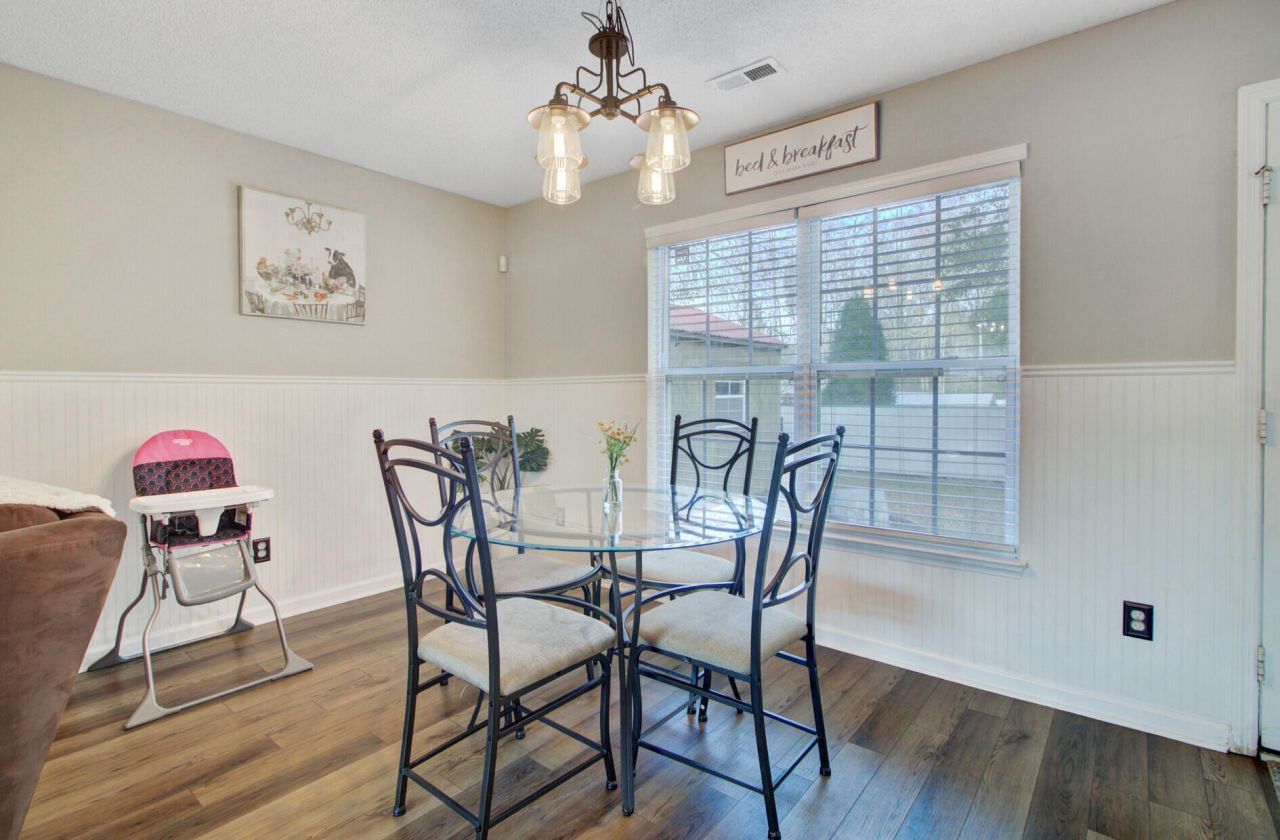 230 Lindy Creek Road Photo 3