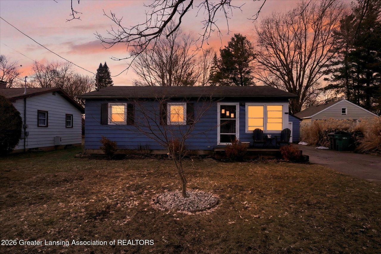 5902 Haag Road, Lansing, MI 48911 Main Photo