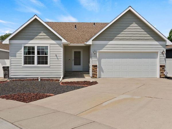 1925 N Coach Dr, Spokane Valley, WA 99016