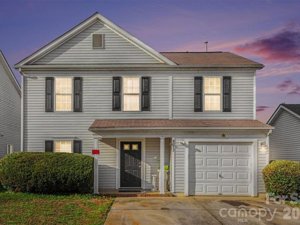 8013 Coffee Tree Court, Charlotte, NC 28215