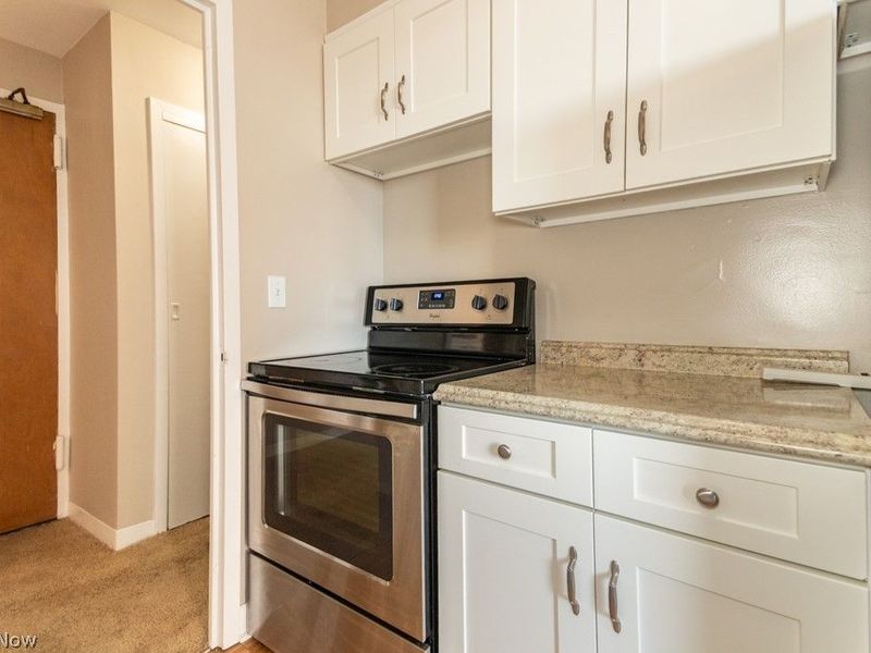 11850 Edgewater Drive, Unit 1002, Lakewood, OH 44107 Photo 13