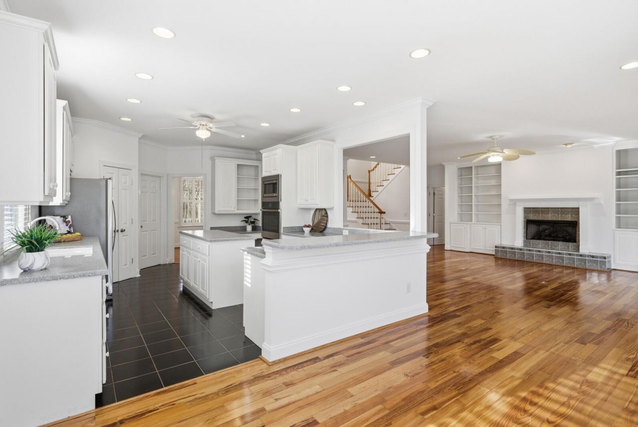 7879 Gull Bay Drive Photo 20