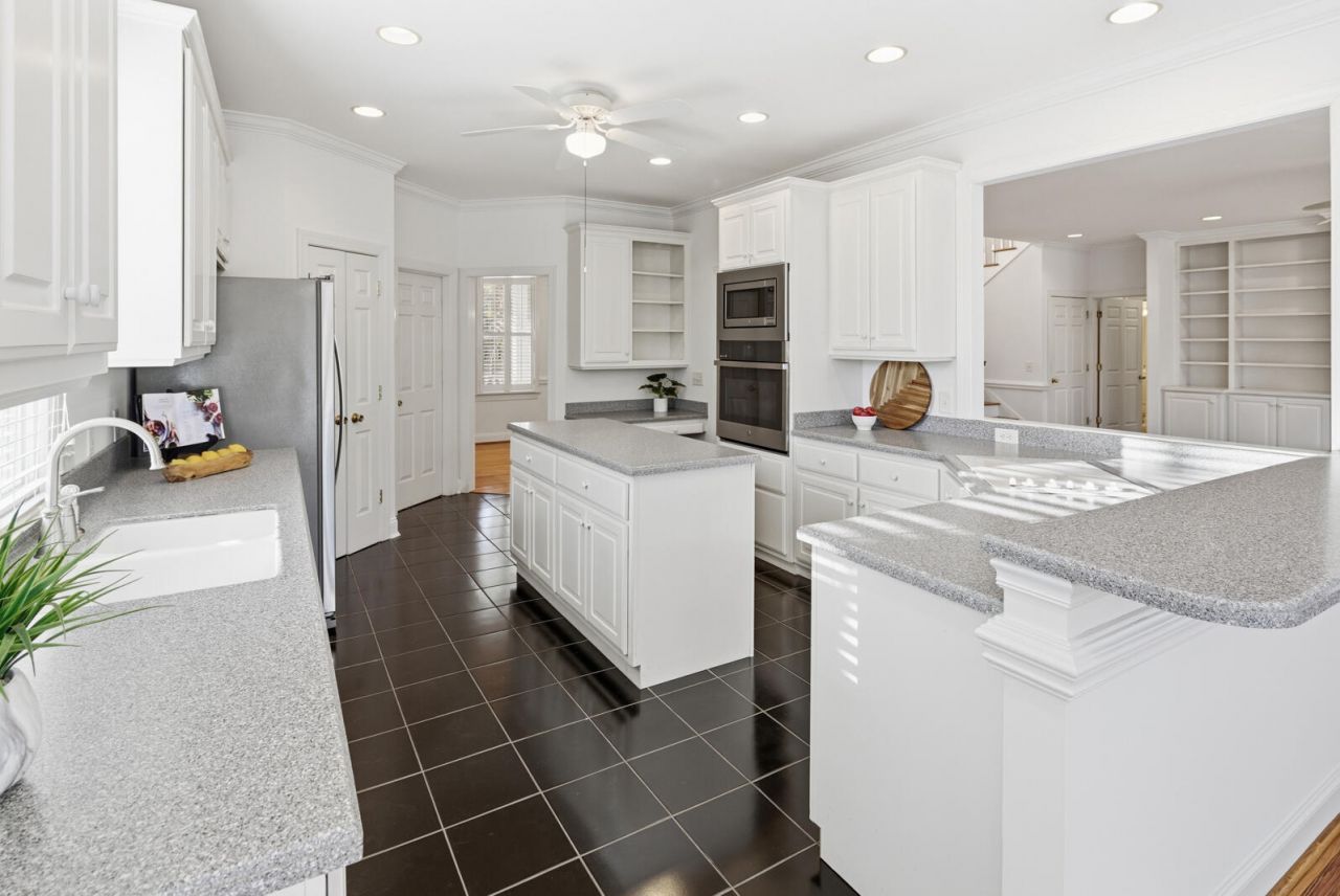 7879 Gull Bay Drive Photo 22