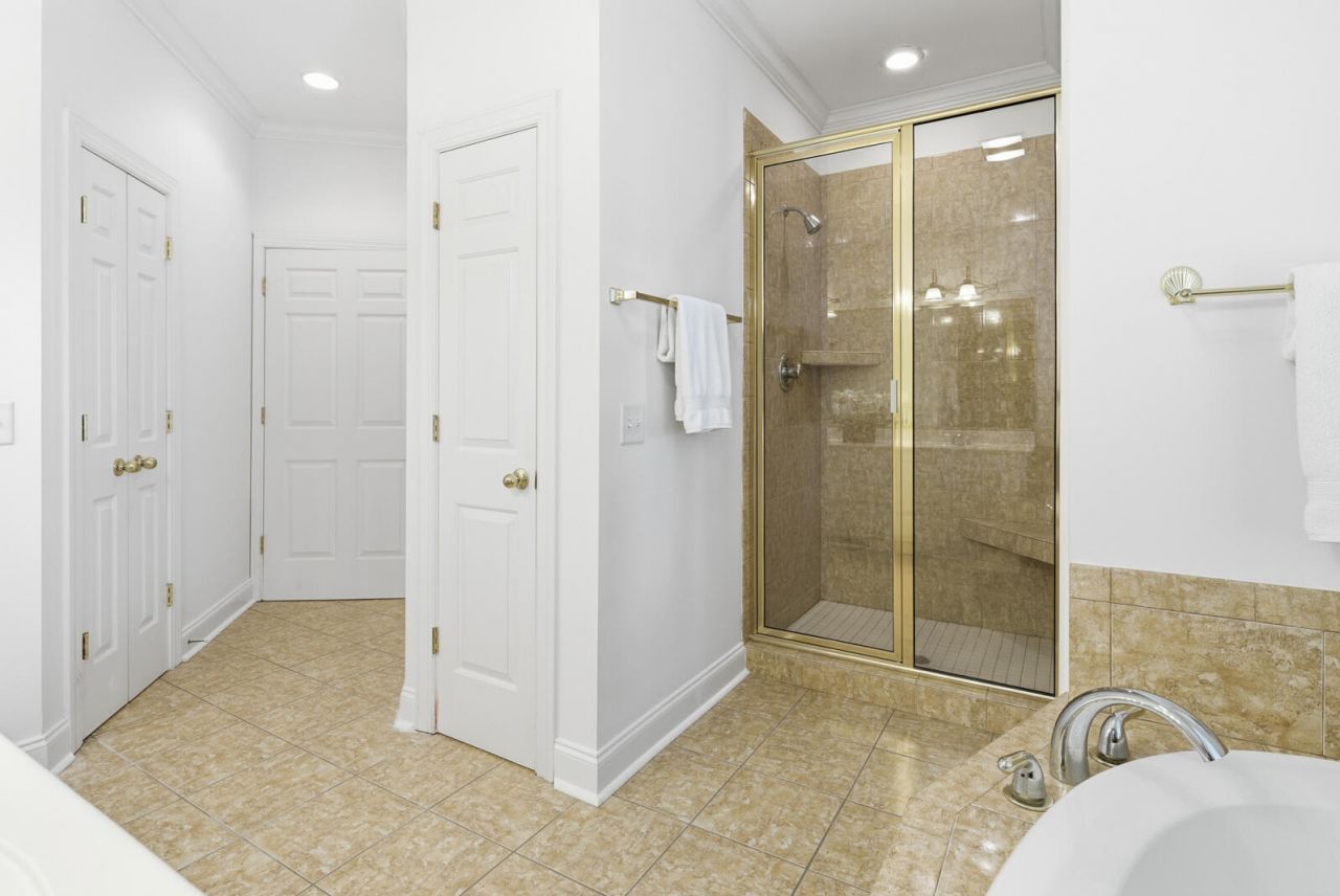 7879 Gull Bay Drive Photo 32