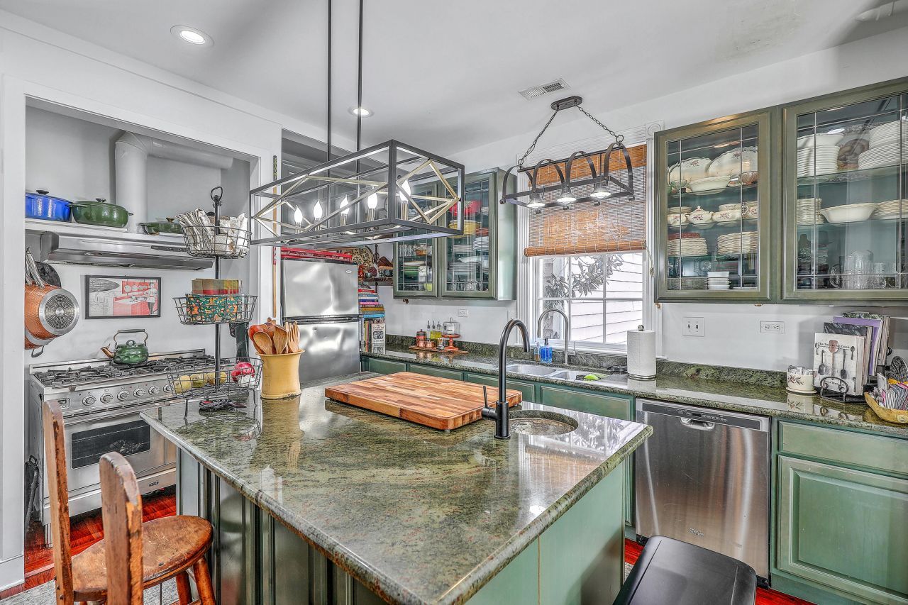 248 Coming Street Photo 14