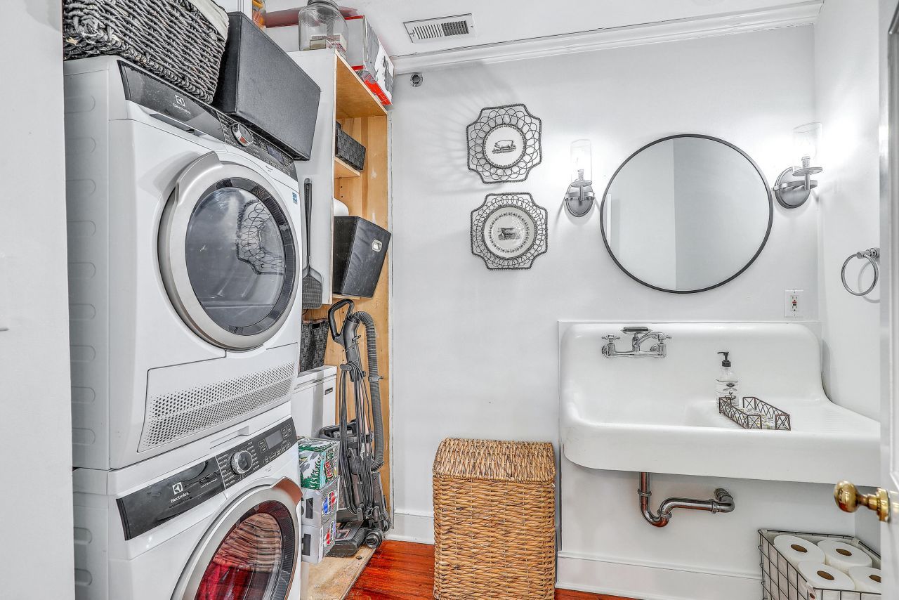 248 Coming Street Photo 18