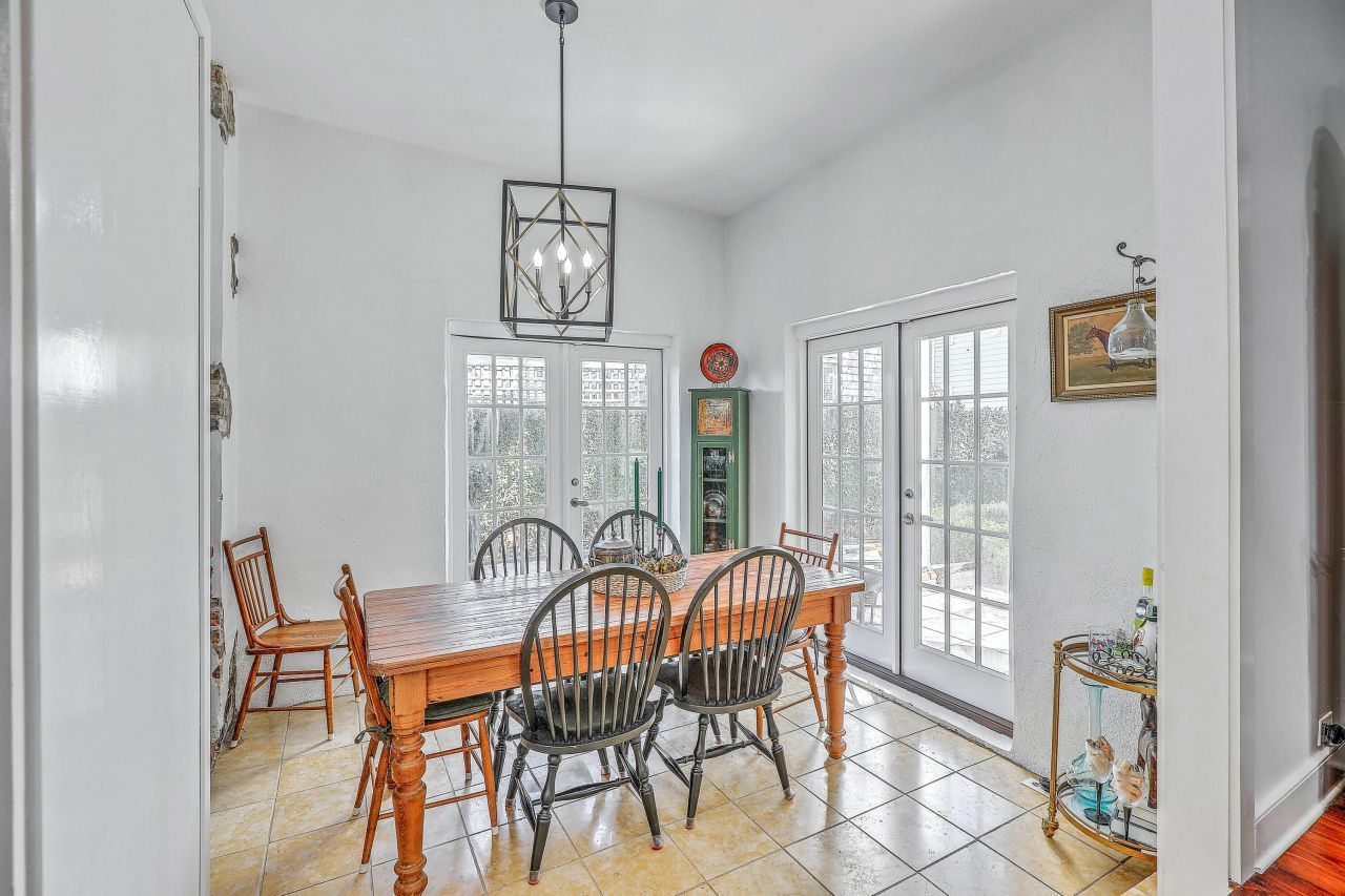 248 Coming Street Photo 22