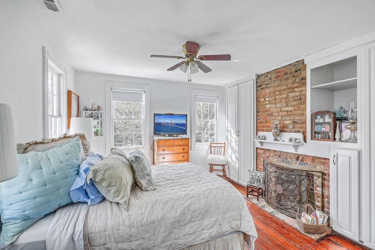 248 Coming Street Photo 25