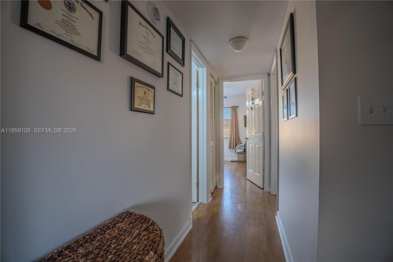 1527 NW 80th Ave , Unit I, Margate, FL 33063 Photo