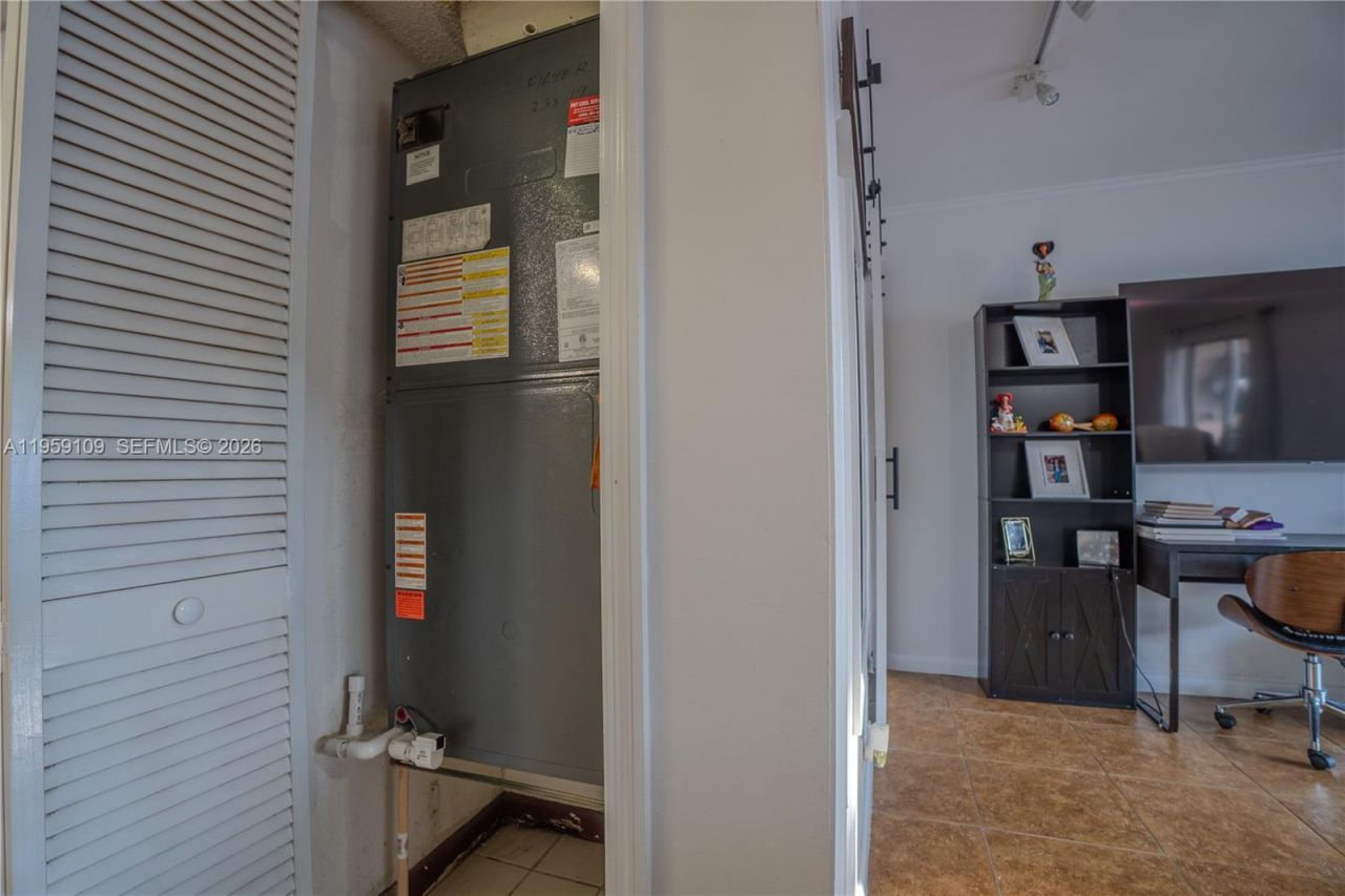 1527 NW 80th Ave , Unit I, Margate, FL 33063 Photo