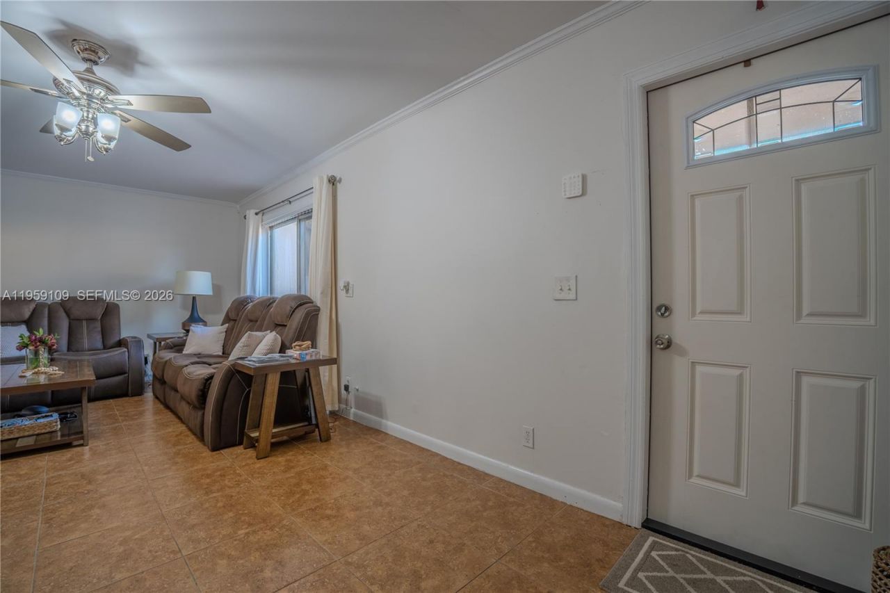 1527 NW 80th Ave , Unit I, Margate, FL 33063 Photo