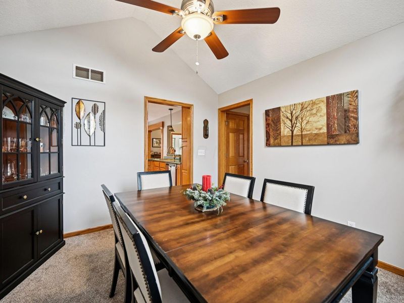 2363 Turnberry Court, Newark, OH 43055 Photo 13