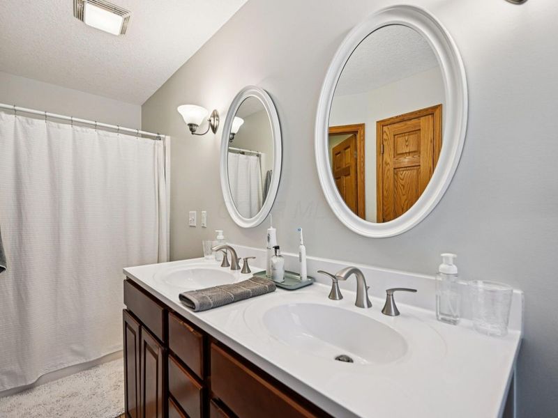 2363 Turnberry Court, Newark, OH 43055 Photo 23