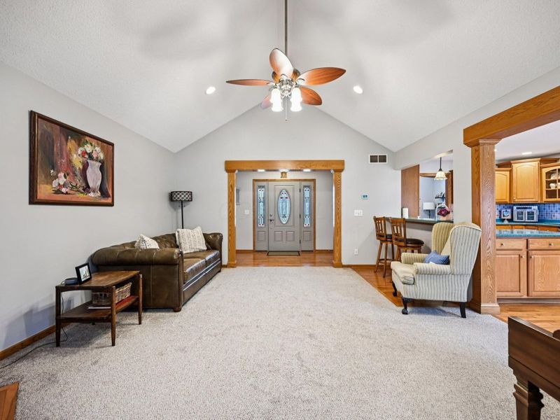 2363 Turnberry Court, Newark, OH 43055 Photo 8