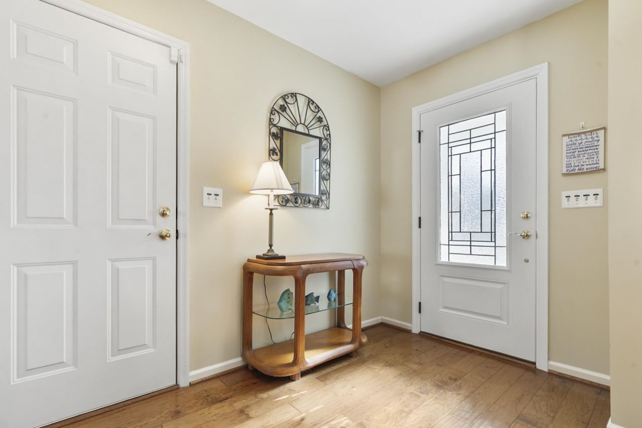 4002 Acorn Way Photo 11