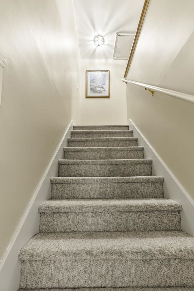 4002 Acorn Way Photo 20