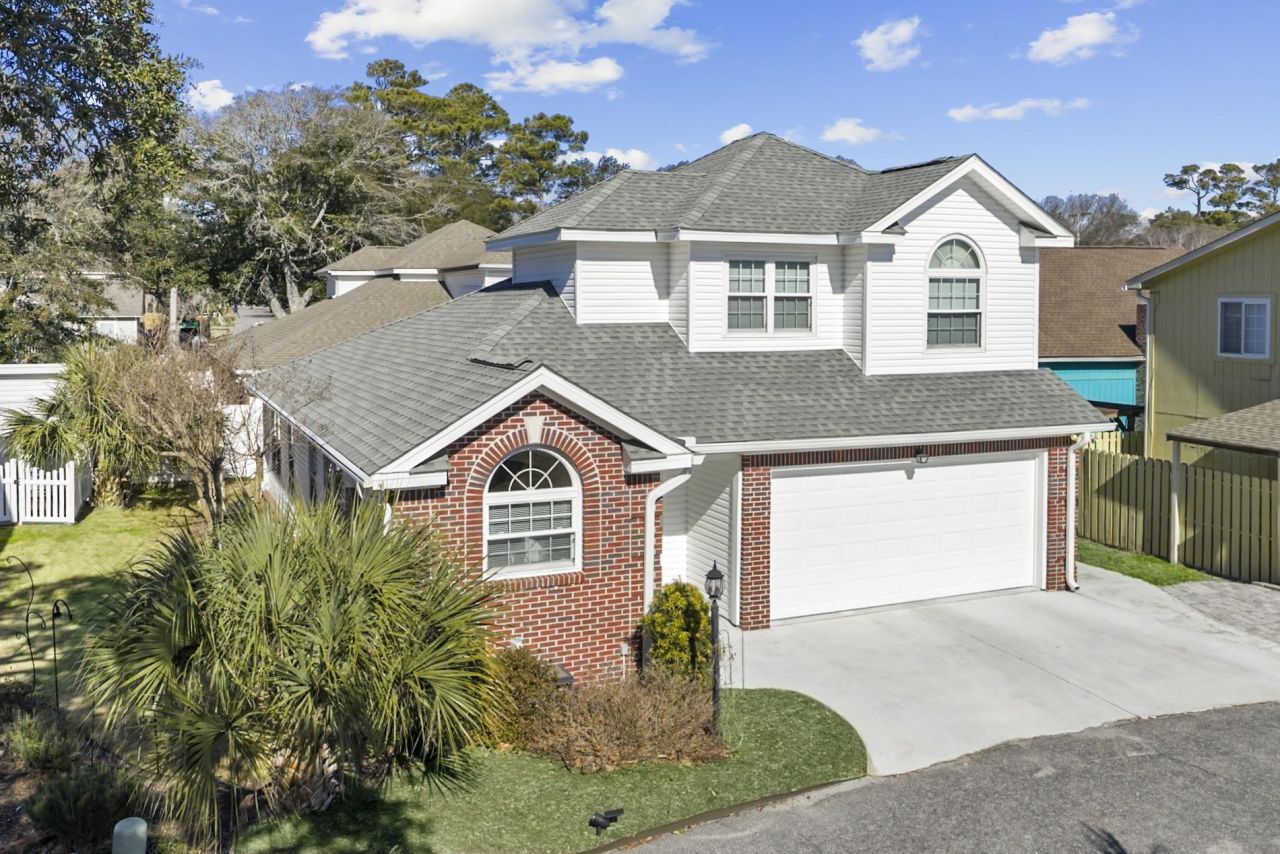 4002 Acorn Way Photo 30