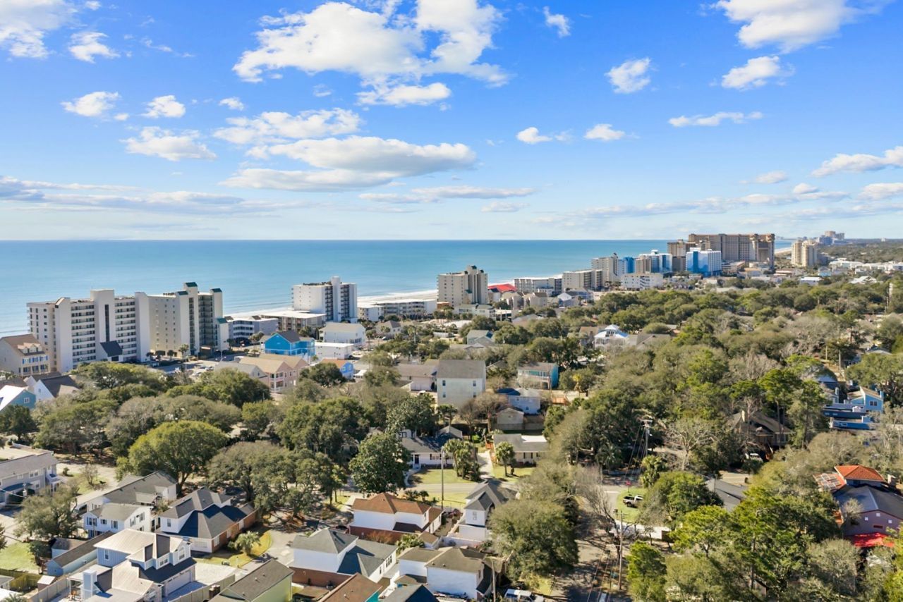 4002 Acorn Way Photo 31