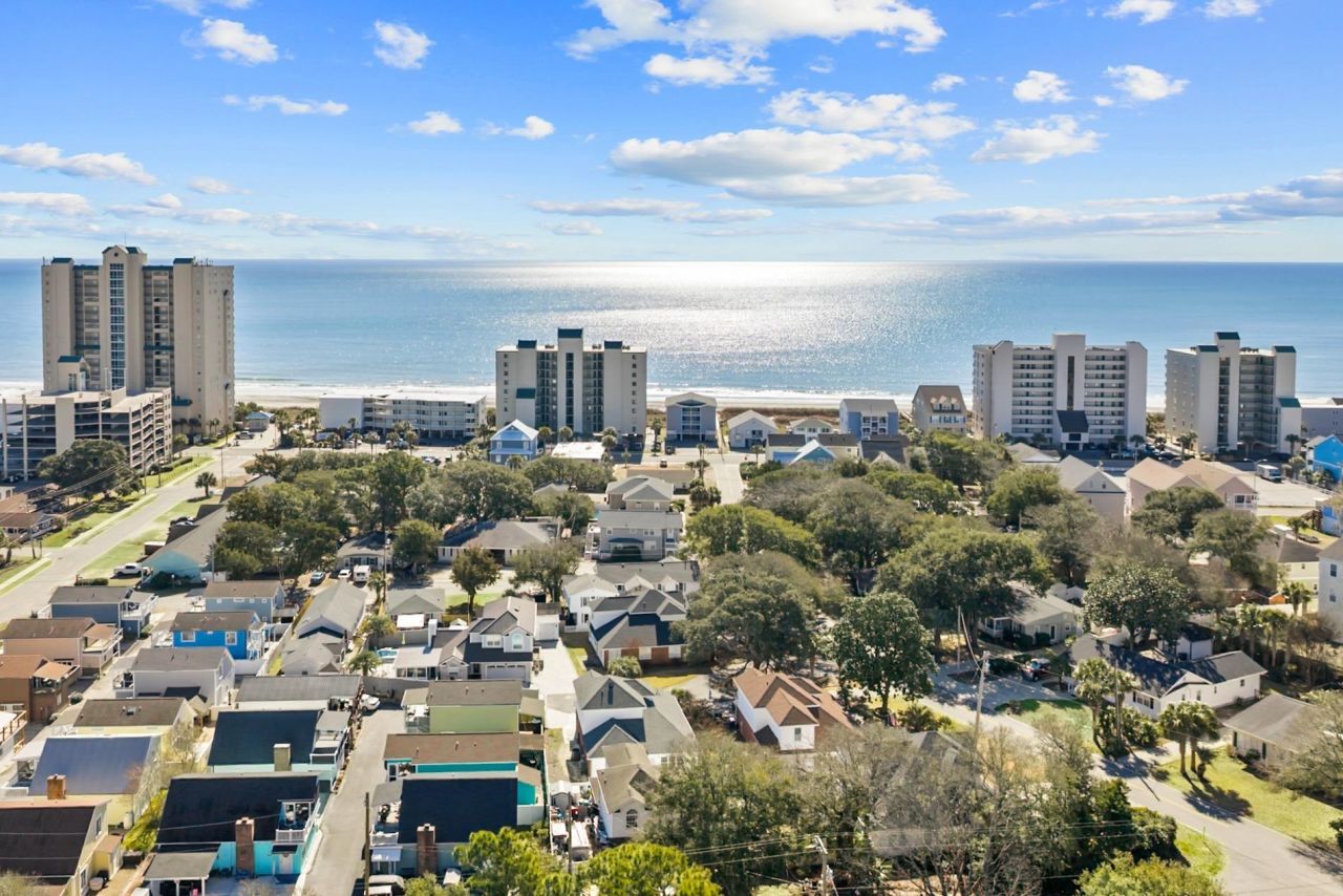 4002 Acorn Way Photo 32