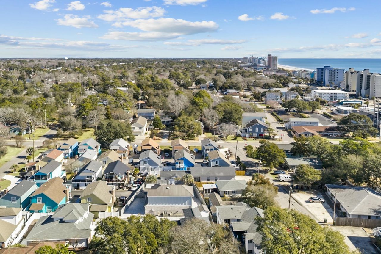 4002 Acorn Way Photo 35