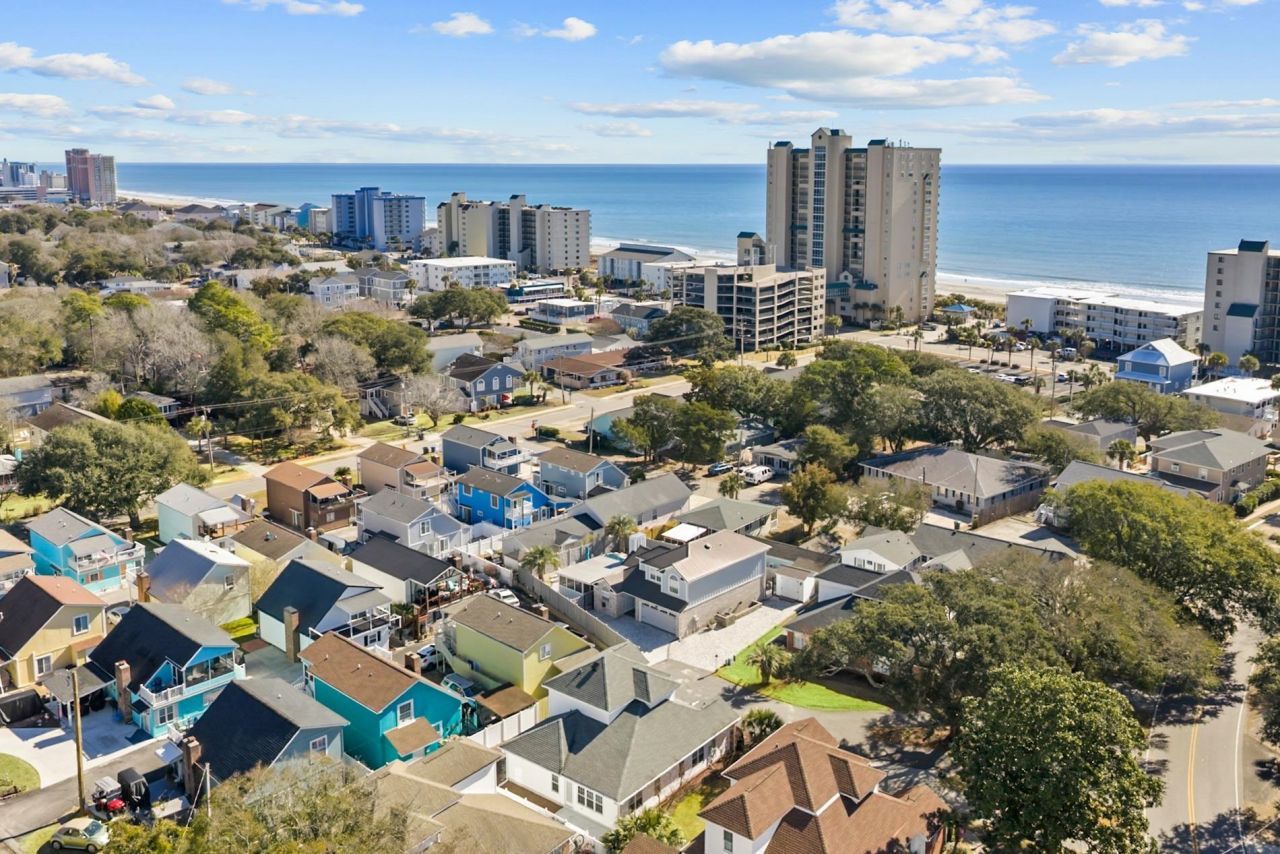 4002 Acorn Way Photo 37