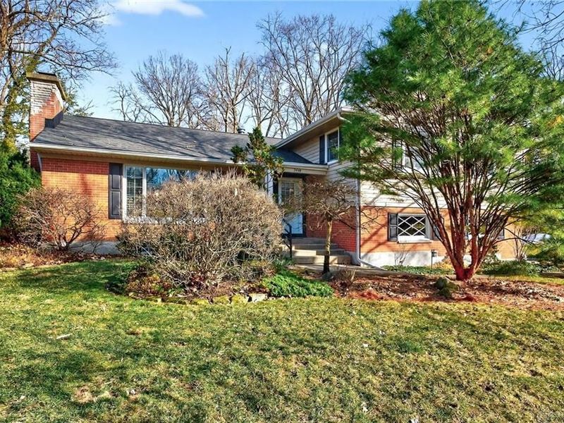 3448 Indian Hill Drive, Kettering, OH 45429 Photo 11