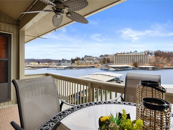 6570 Pelican Drive , Unit 414, Osage Beach, MO 65065