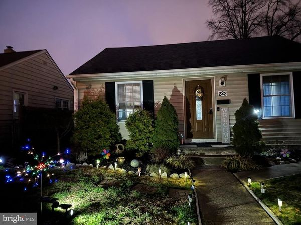 222 SAMDIN BOULEVARD, HAMILTON, NJ 08610