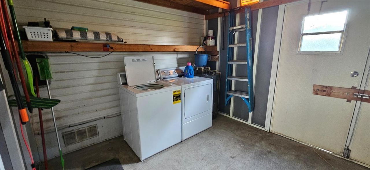 8410 Wagon Wheel Circle, North Fort Myers, FL 33917 Photo