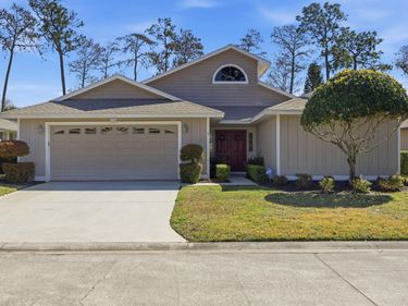 38 TREETOP CIRCLE, ORMOND BEACH, FL 32174