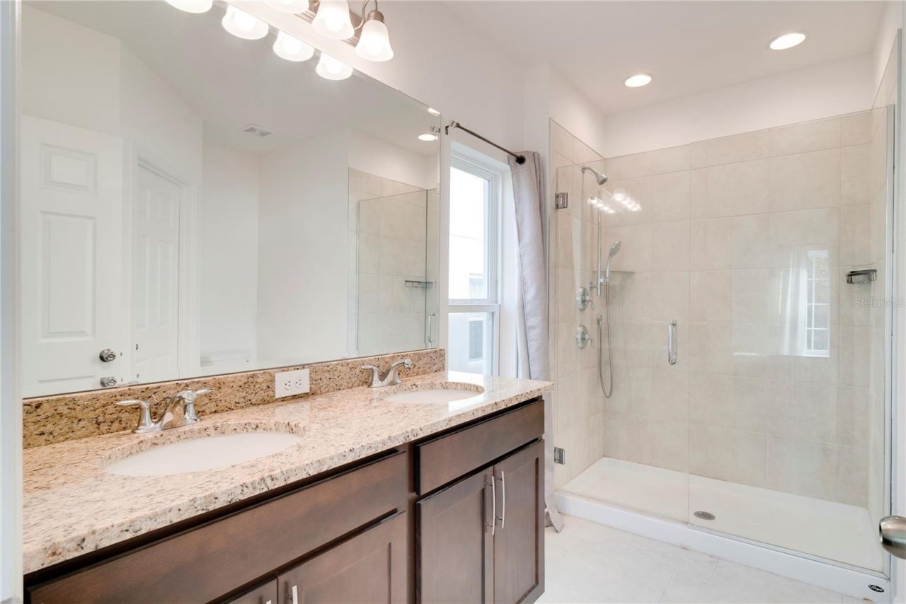 1624 Swan Swim, Davenport, FL 33837 Photo