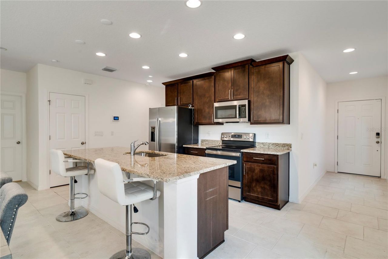 1624 Swan Swim, Davenport, FL 33837 Photo