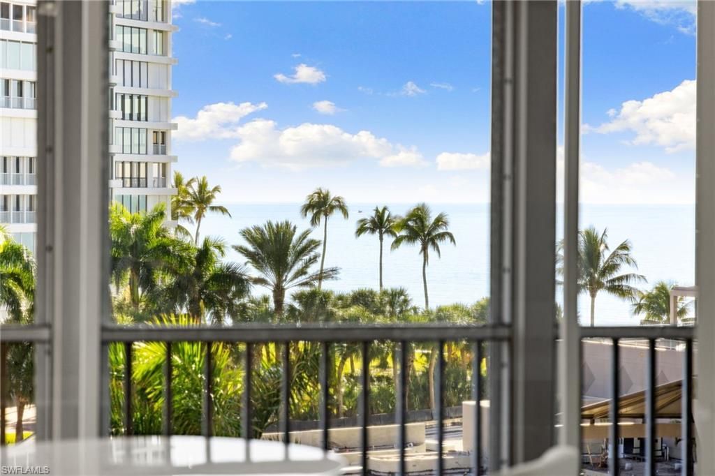 4401 Gulf Shore Blvd N, Unit C605, Naples, FL 34103 Photo