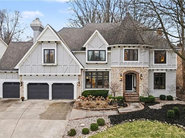 6113 N Mattox Road, Kansas City, MO 64151