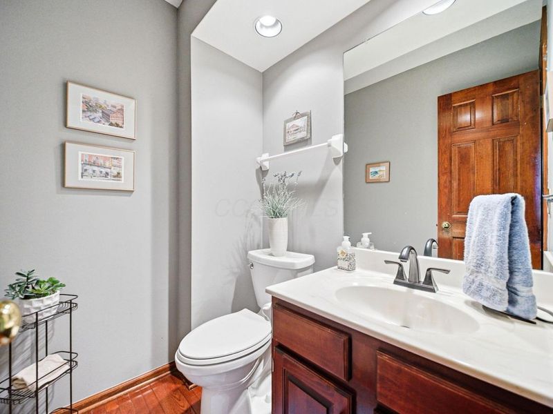 7662 Wallsend Court, Dublin, OH 43017 Photo 12