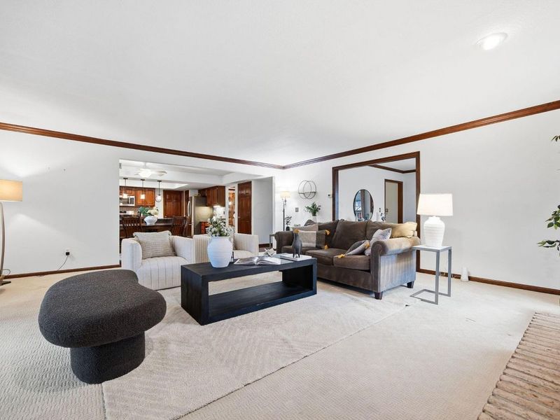 7662 Wallsend Court, Dublin, OH 43017 Photo 16