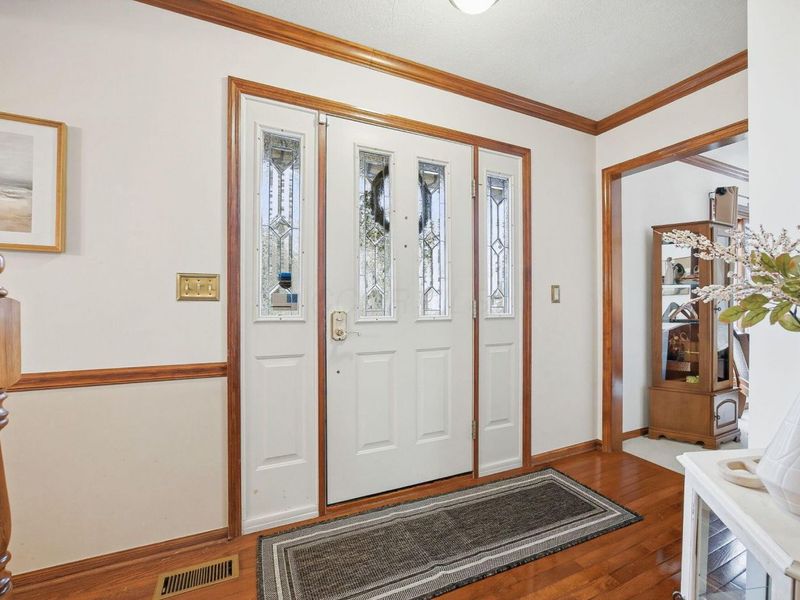 7662 Wallsend Court, Dublin, OH 43017 Photo 3