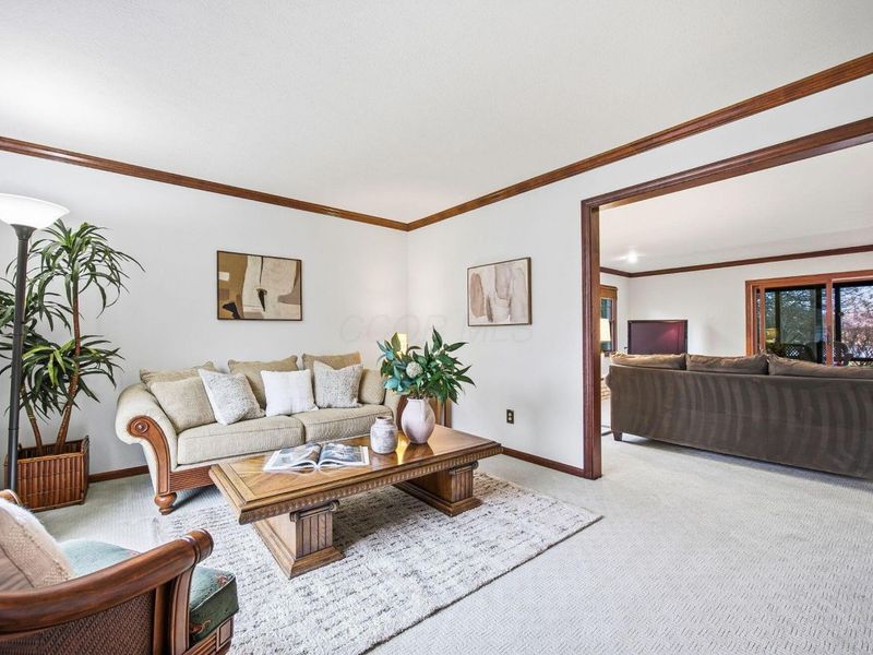 7662 Wallsend Court, Dublin, OH 43017 Photo 6