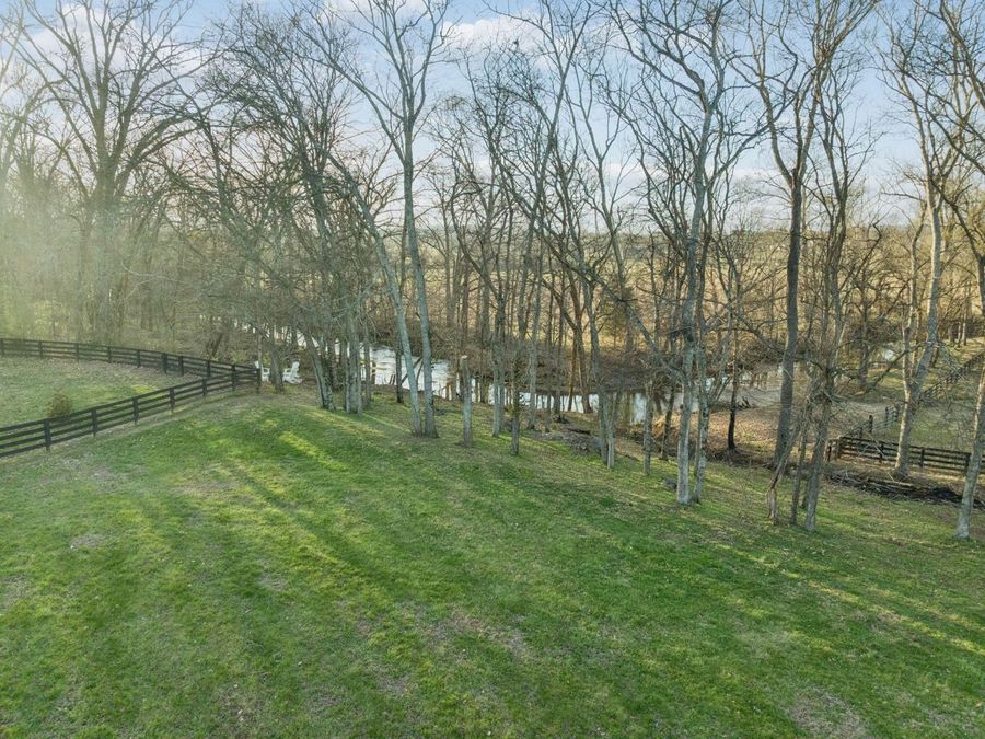Property Image 85
