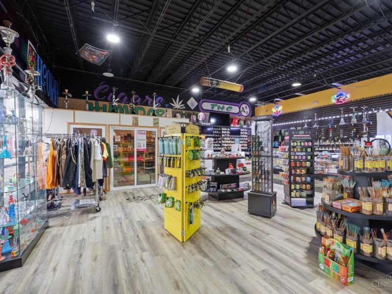 5000 Montgomery Road, Cincinnati, OH 45212 Photo 5