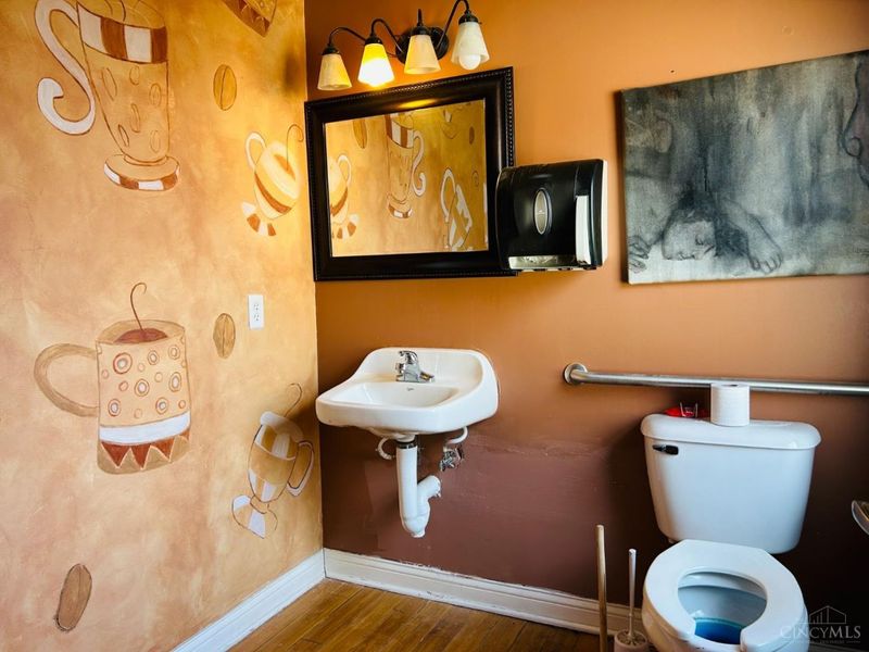 4800 Delhi Pike, Delhi Twp, OH 45238 Photo 8