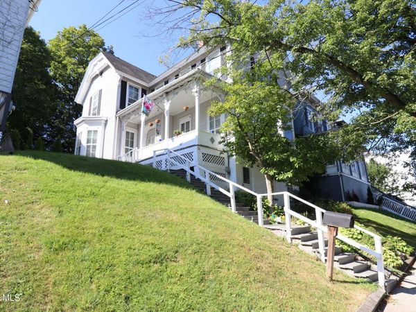 26 Younglove Avenue, Cohoes, NY 12047