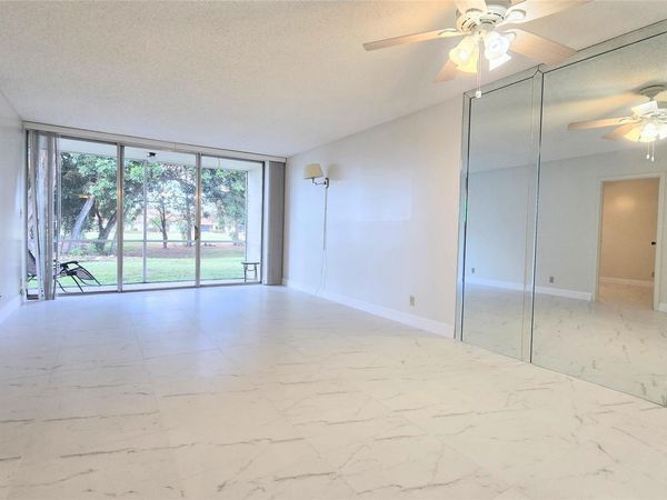 8421 Lagos De Campo Blvd, Unit 106, Tamarac, FL 33321