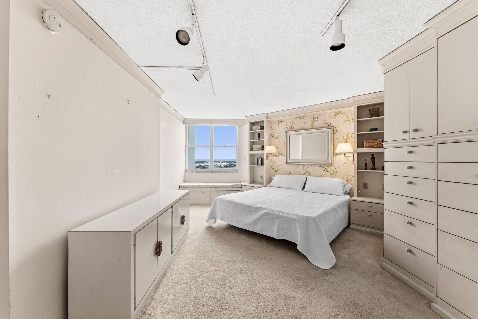 1701 S Flagler Drive, Unit 1806, West Palm Beach, FL 33401 Photo