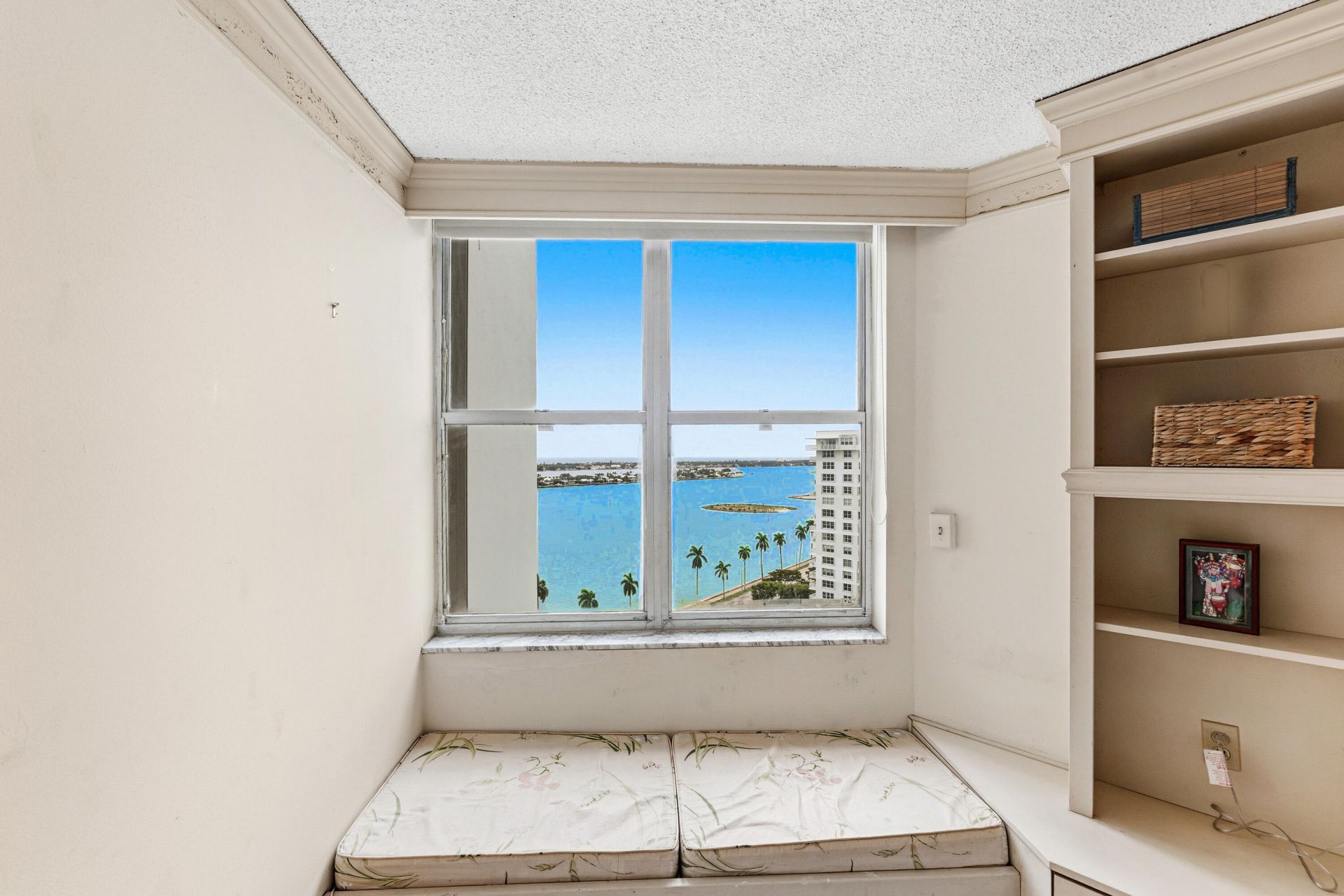 1701 S Flagler Drive, Unit 1806, West Palm Beach, FL 33401 Photo
